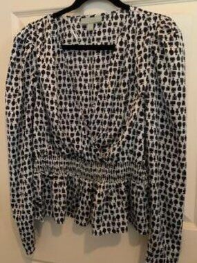 Ryegrass White Black Perfume Bottle Print Long Sleeve Blouse Women's Size L